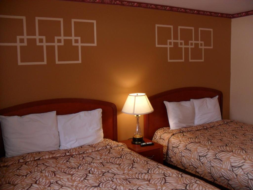Forest Plaza Motel Mount Forest Kültér fotó
